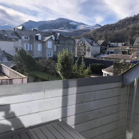 La Montaygue Apartment *